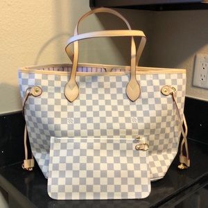 Classy Neverfull MM and pouchette inspired bag